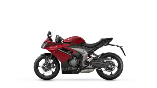 daytona-660-my24-carnival-red-lhs.png